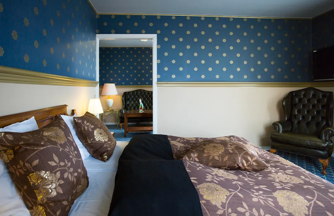 Milling Hotel Plaza-1