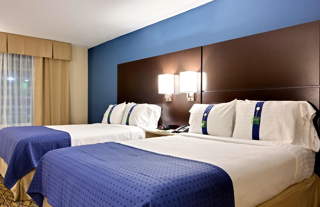 Holiday Inn & Suites Atlanta Airport North By Ihg-1