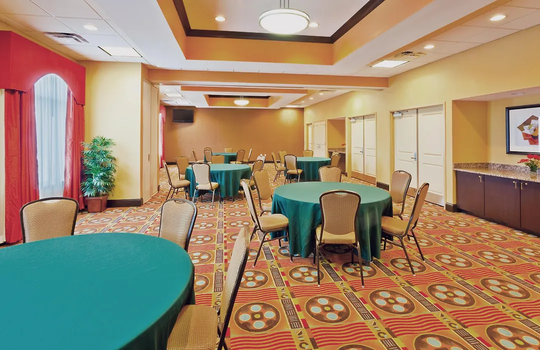 Holiday Inn Express Nashville-Opryland By Ihg-1