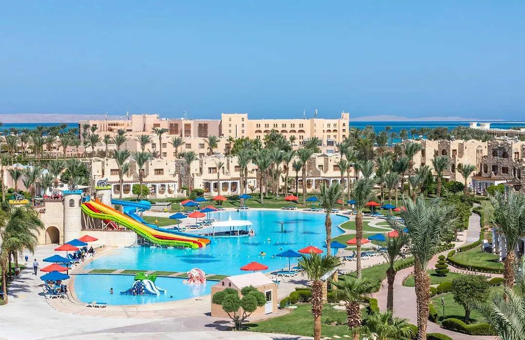 Royal Lagoons Resort & Aqua Park Families And Couples Only-1