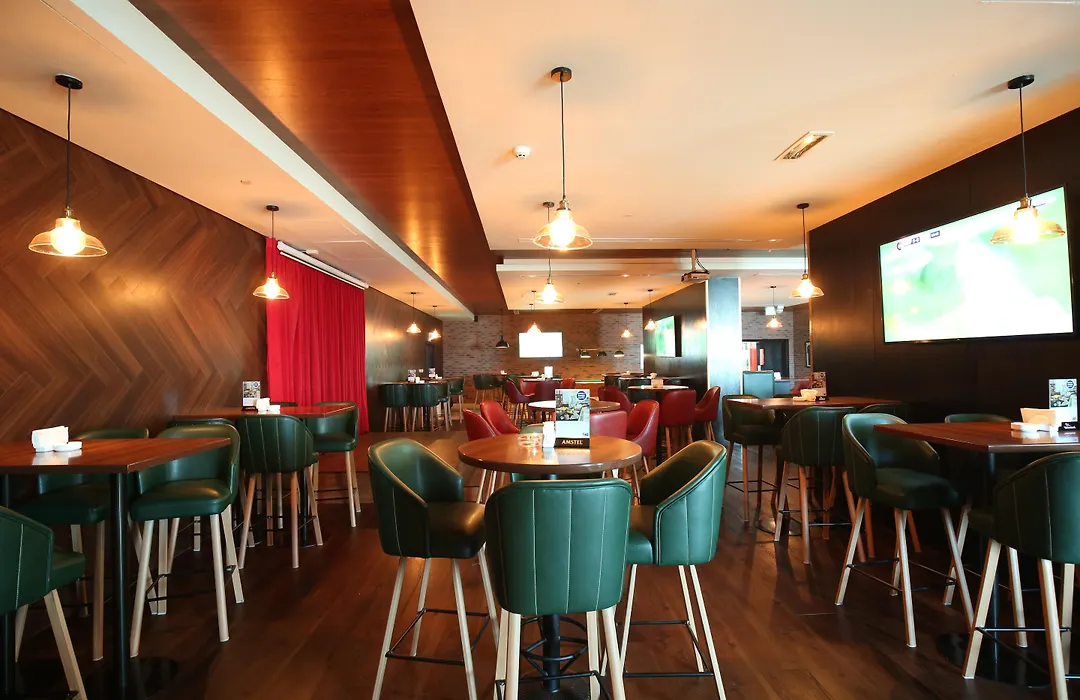 Holiday Inn Express Dubai Airport By Ihg-1