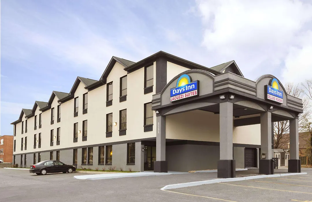 Days Inn By Wyndham Toronto East Lakeview-1
