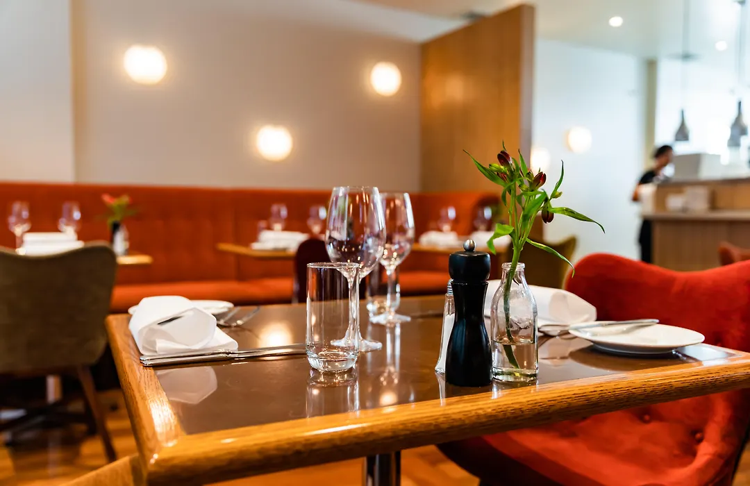 Hotel Debrett-1