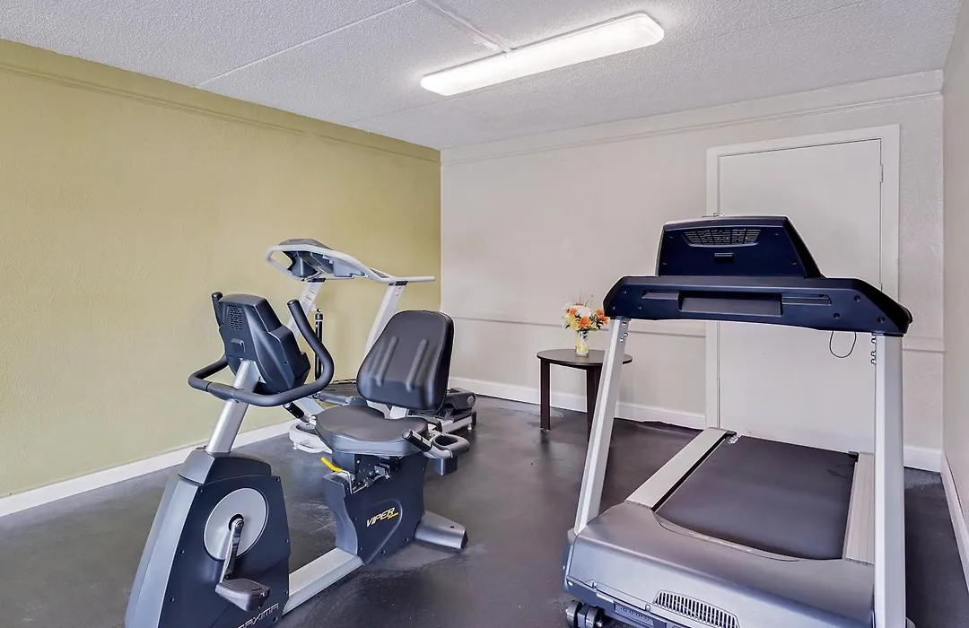 Baymont By Wyndham Jacksonville Orange Park-1