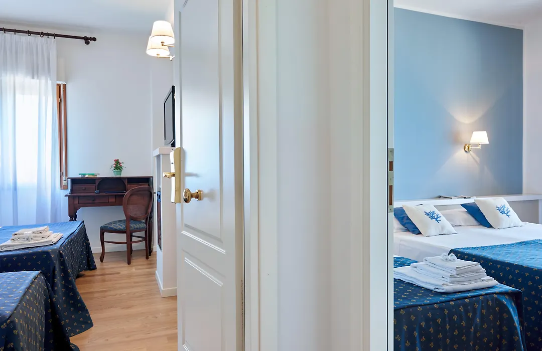 Hotel Punta Nord Est-1