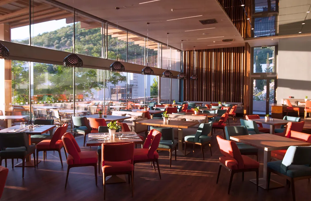 Maestral Resort & Casino-1