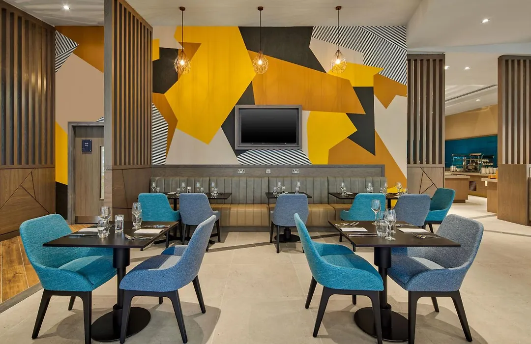 Maldron Hotel Manchester City Centre-1