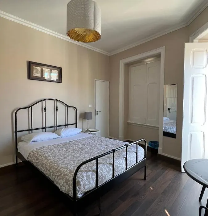 Suites & Apartments Dp Vfxira-1
