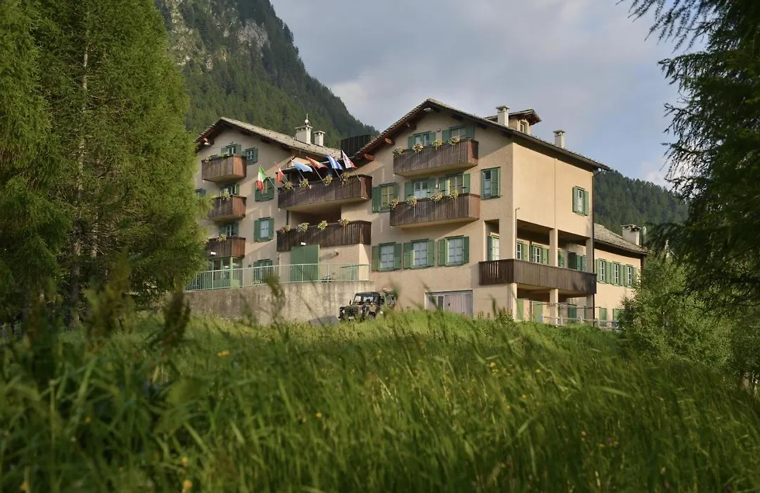 Albergo Casa Alpina San Luigi-1