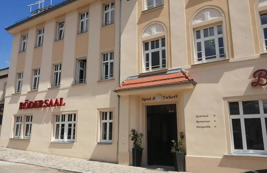 Hotel&Restaurant Rödersaal-1