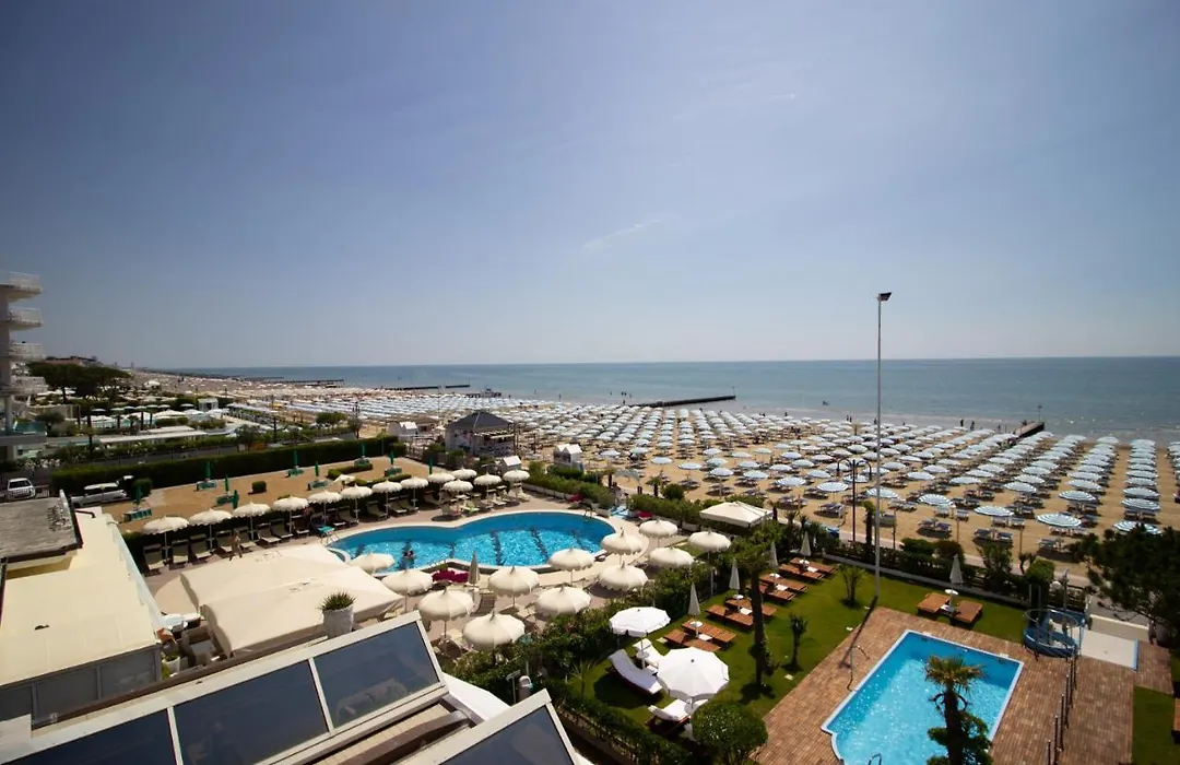 Hotel Universo-1