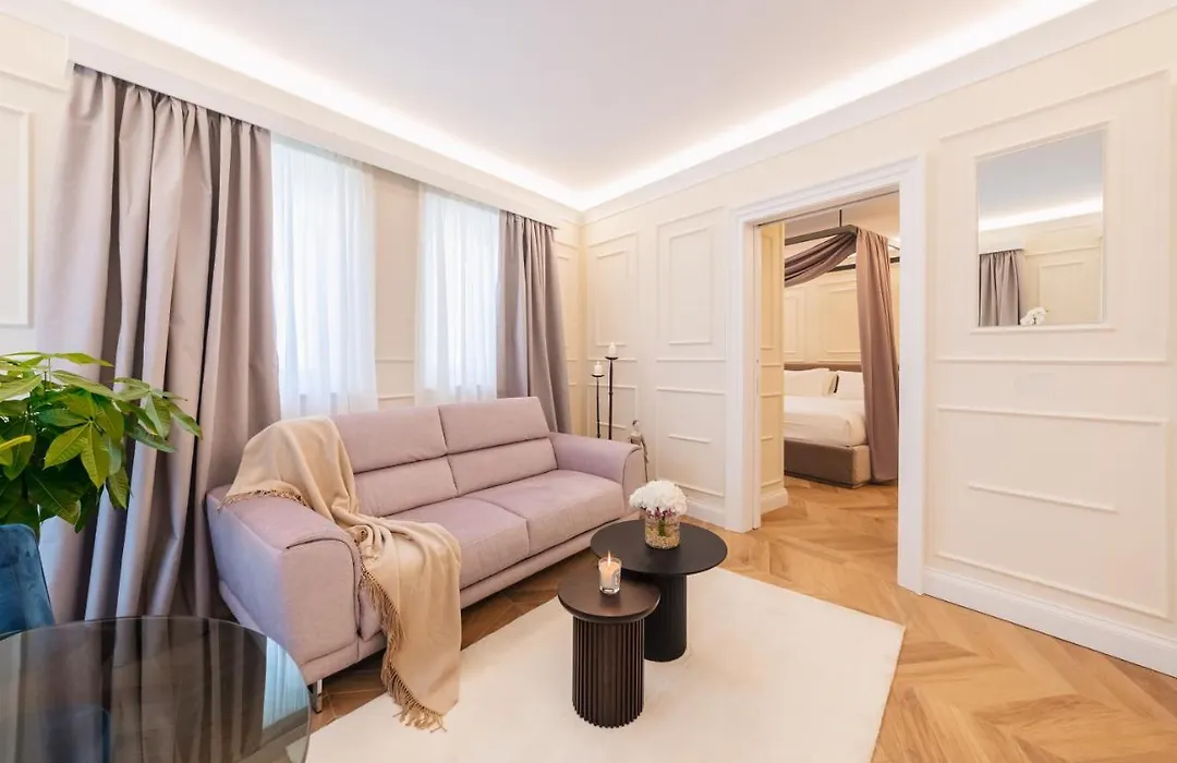 Naxi Suites-1