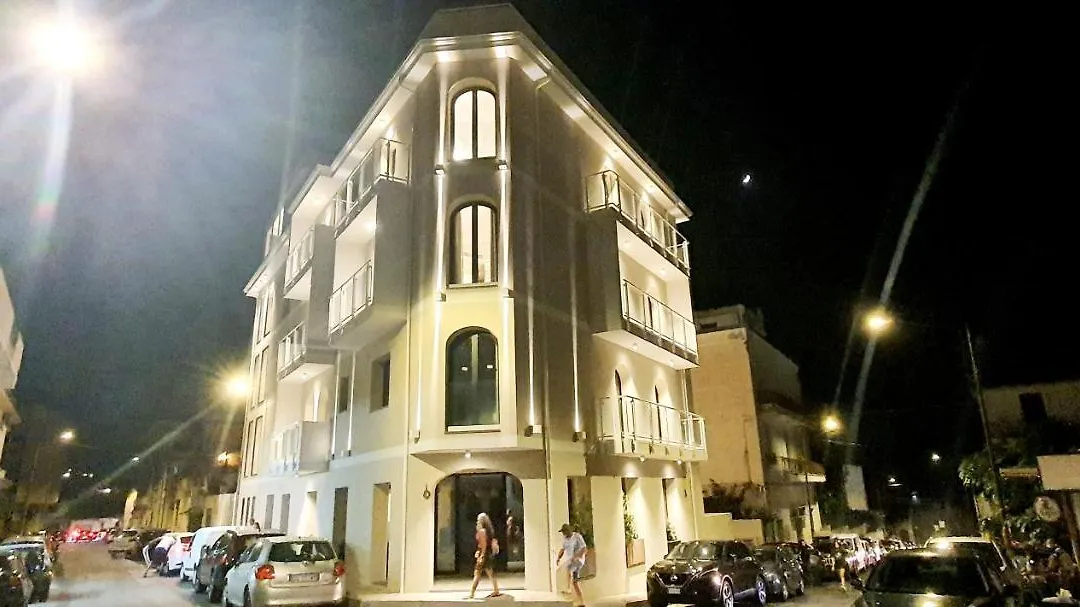 Solmaris Tropea City Center - Rooms & Suites - Private Parking-1