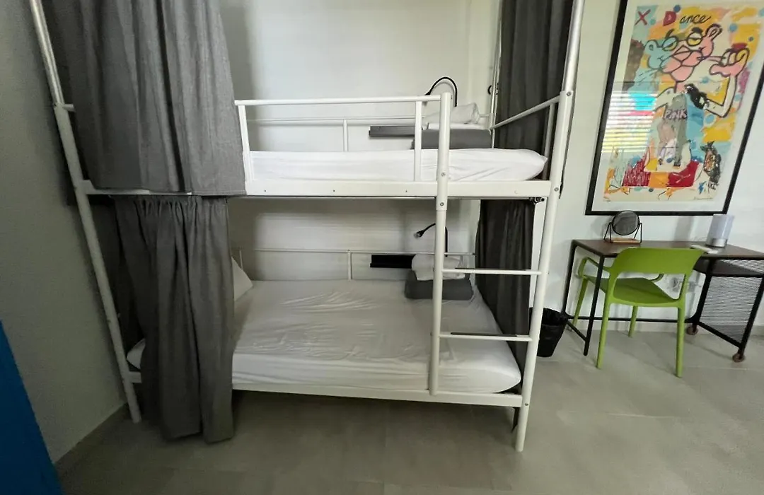 Nomada Beach Hostel- Isla Verde-1