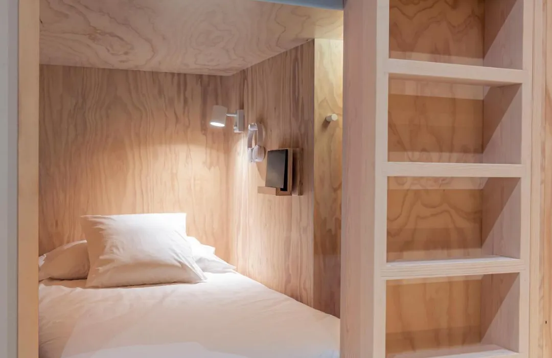 Colo Colo Hostel - Single Private Beds-1