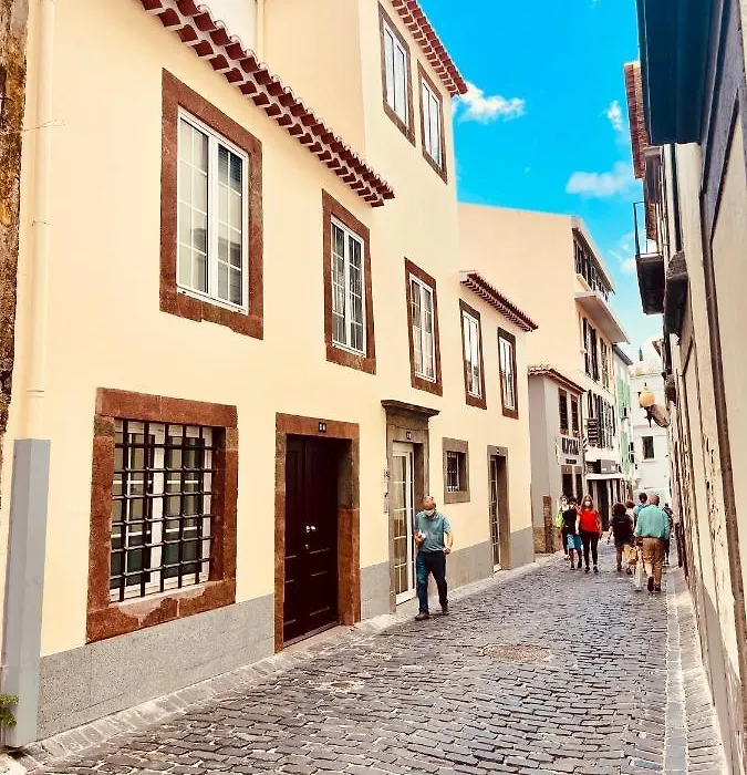 Living Funchal X-1