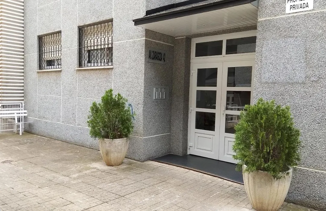 Apartamentos Ciudadela De Jaca 3000-1
