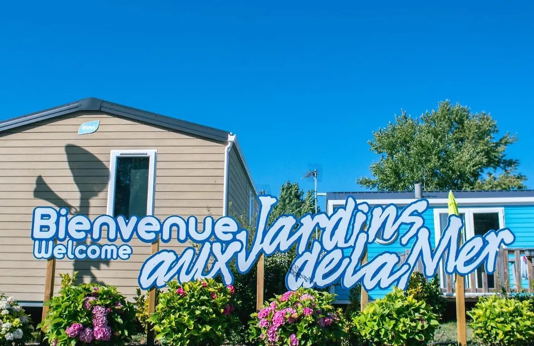 Camping Les Jardins de la Mer-1