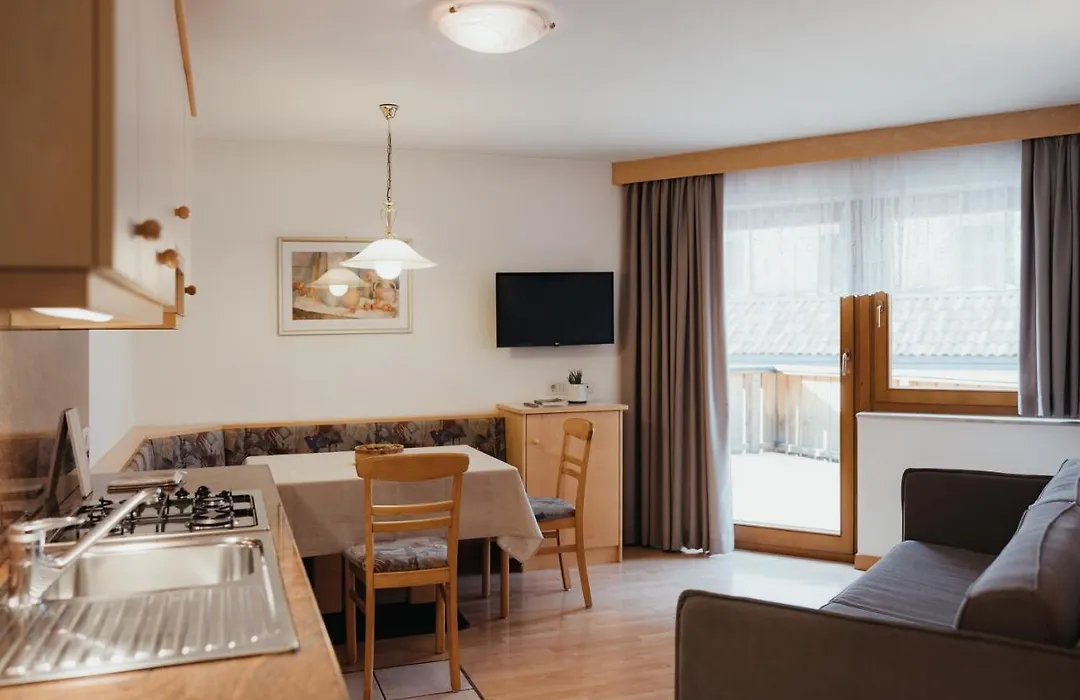 Residence Chalet Pinis-1