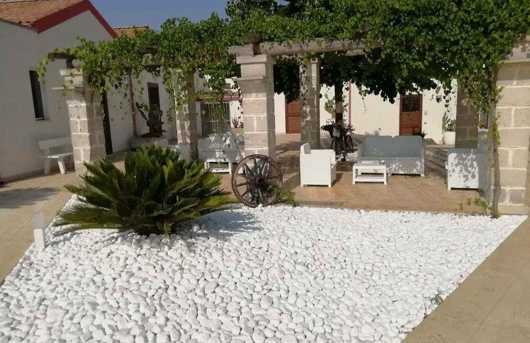Il Giardino Del Tiglio-1