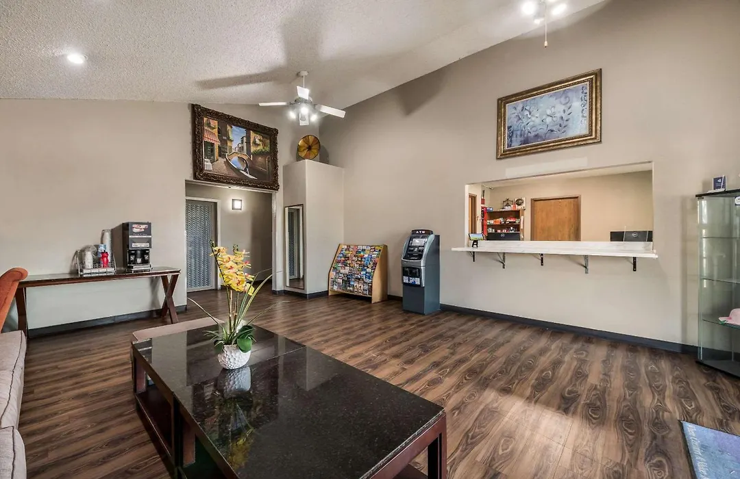 Express Inn & Suites San Antonio Near Seaworld - Medical Center-1