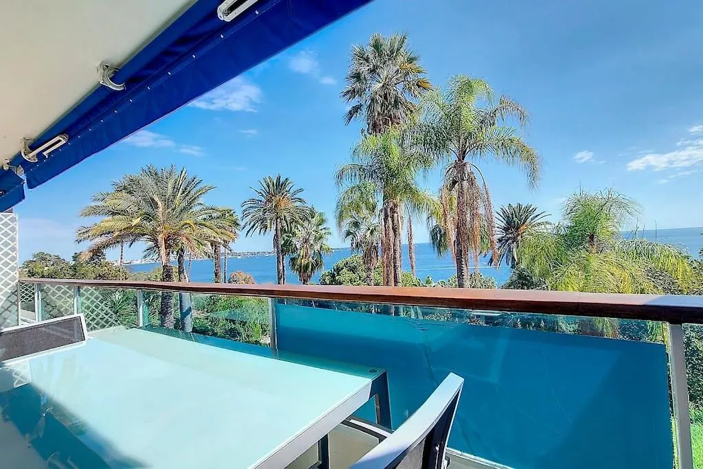 Cannes Appartement vue mer-1