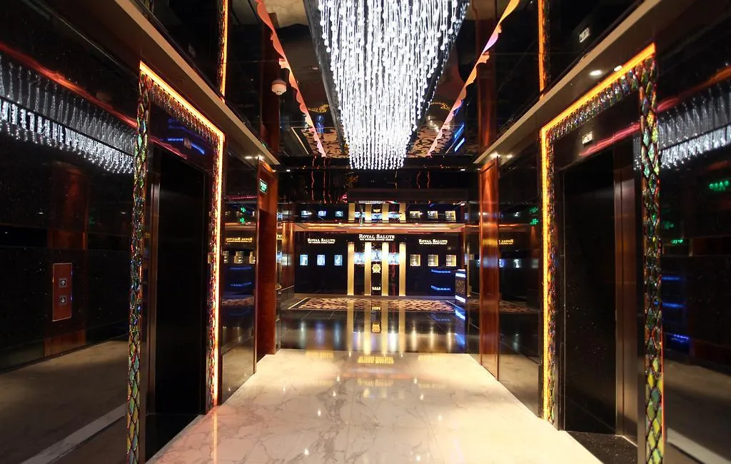 Mandarin Hotel-1