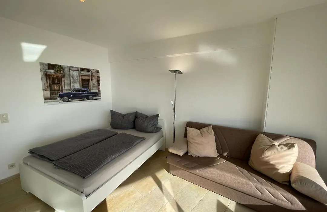 Hotelturm Wohnung-1