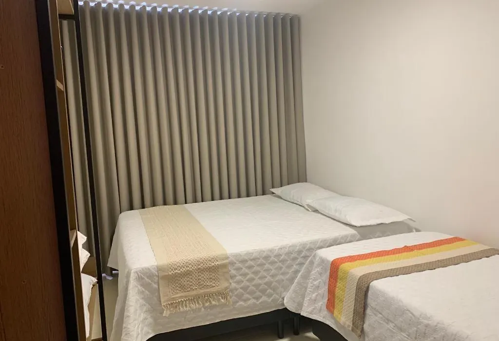 Apto em condomínio na praia, com terraço, em Ilhéus-BA-1