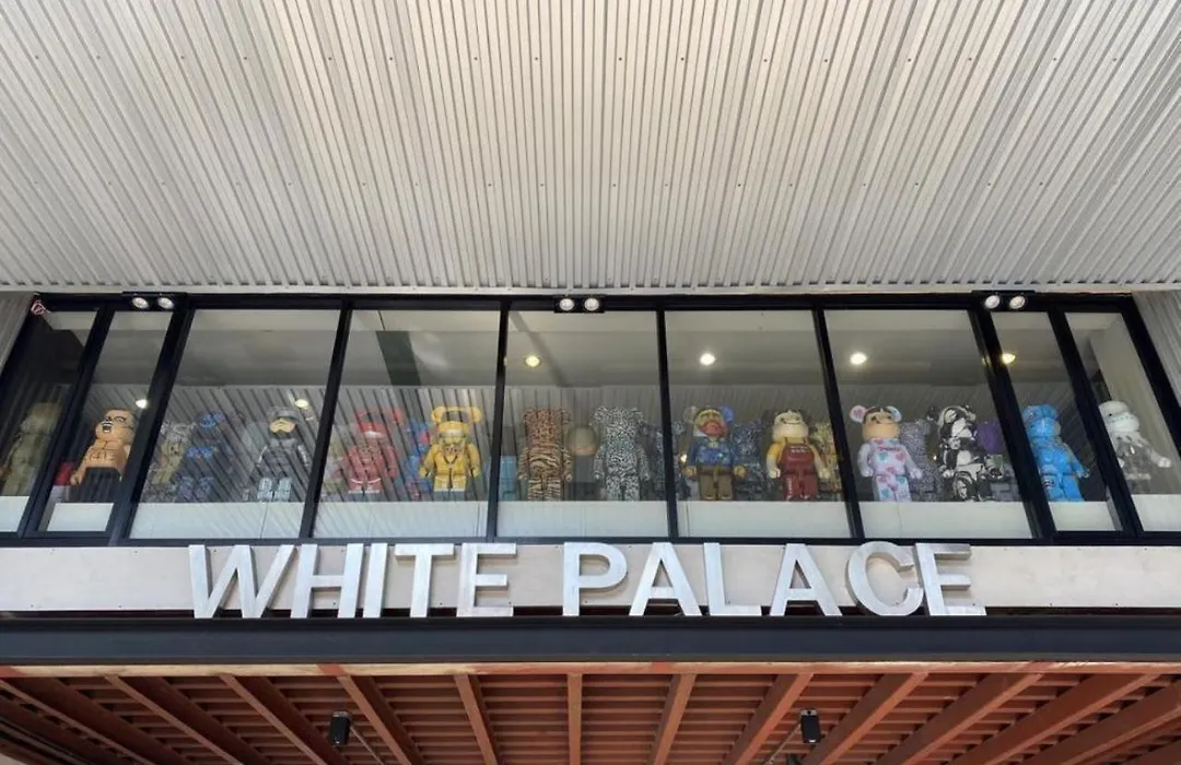 White Palace Bangkok-1
