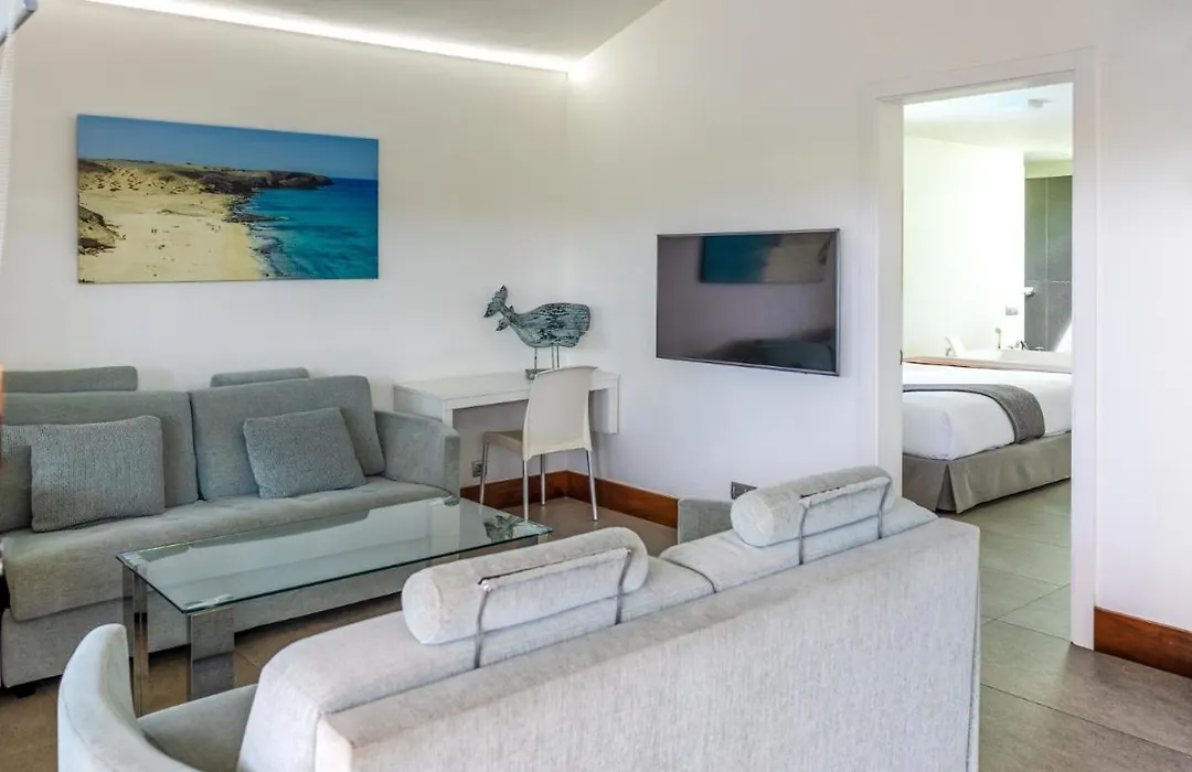 Hyde Park Lane Villas-1