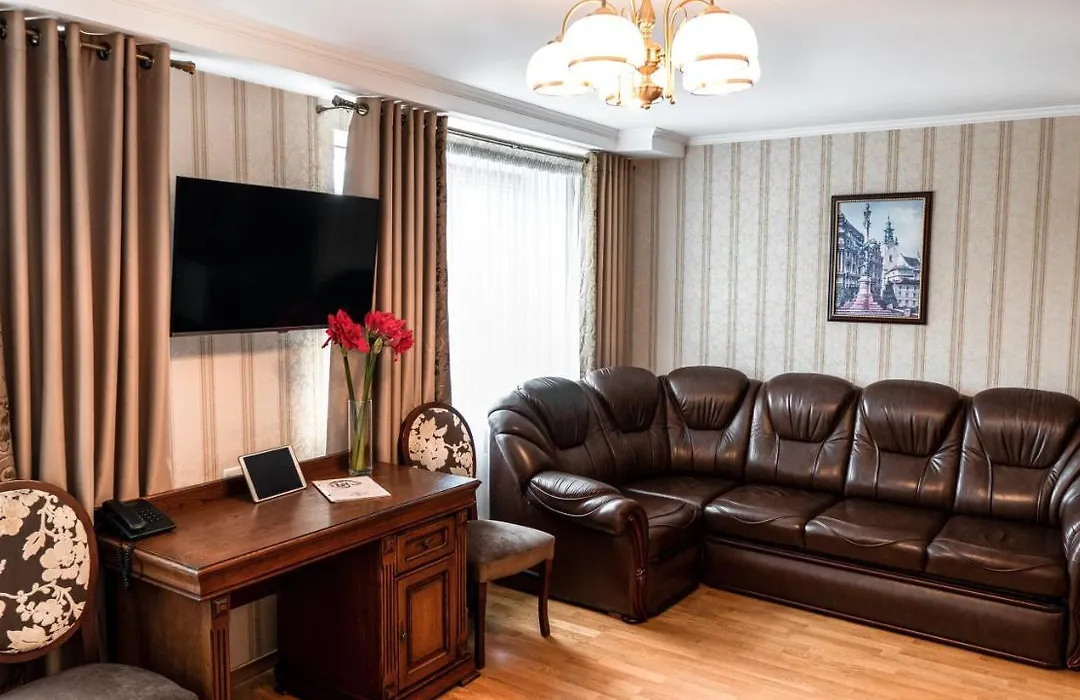 Hotel Lviv-1