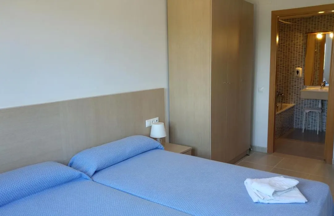 Apartaments Las Carolinas-1