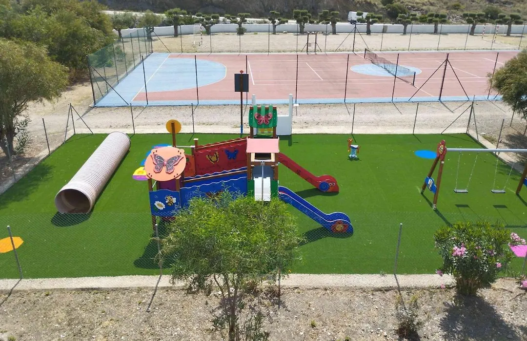 Centro Vacacional Macenas-1