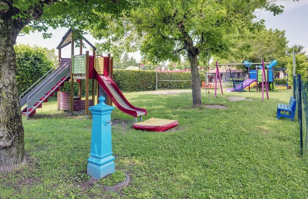 Residence Villaggio Tiglio-1