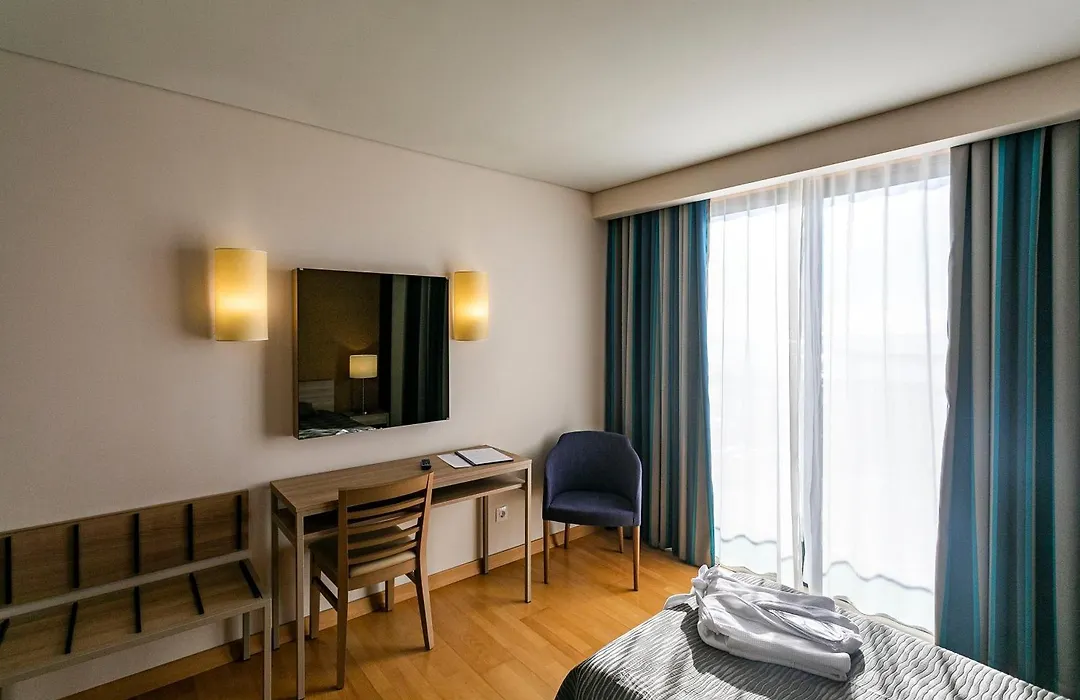 Antillia Hotel-1
