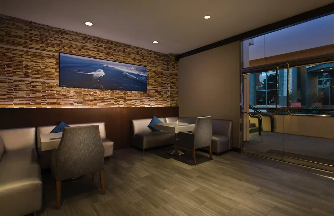 Crowne Plaza Hotel Los Angeles Harbor By Ihg-1