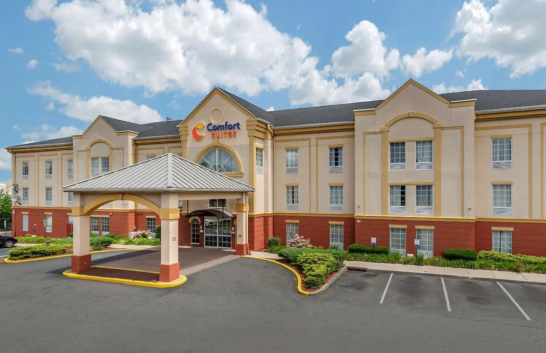Comfort Suites Newark - Harrison-1