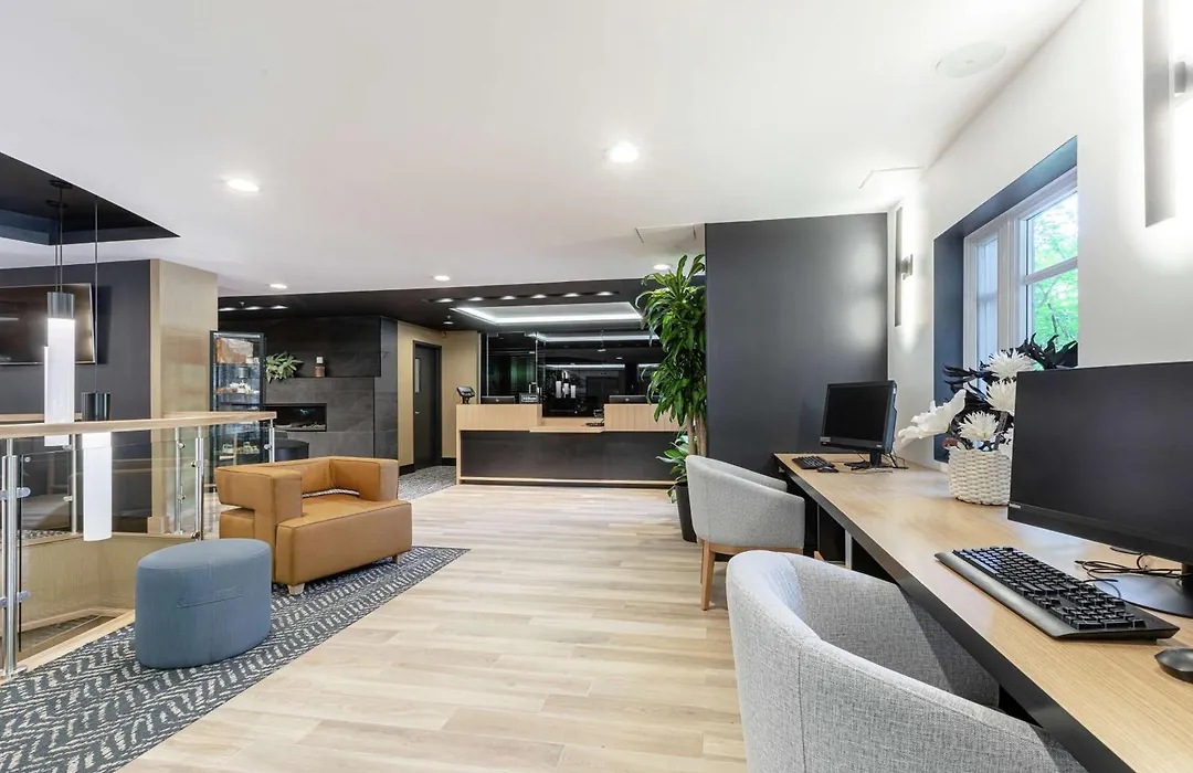 Doubletree By Hilton Quebec Resort-1