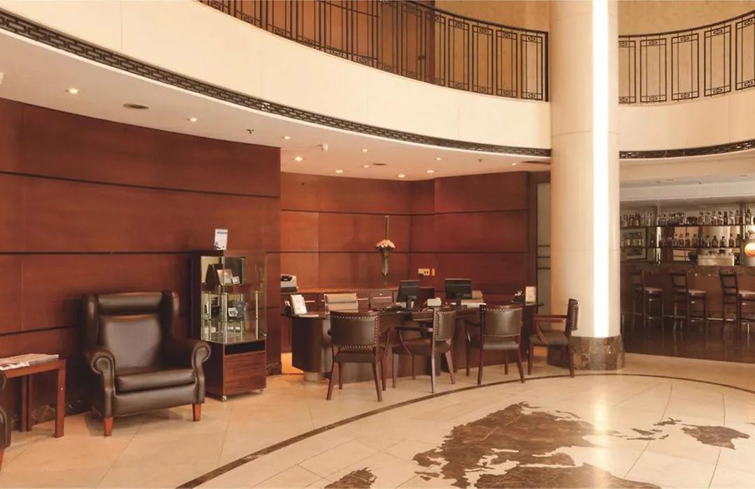 Estanplaza Funchal Faria Lima-1