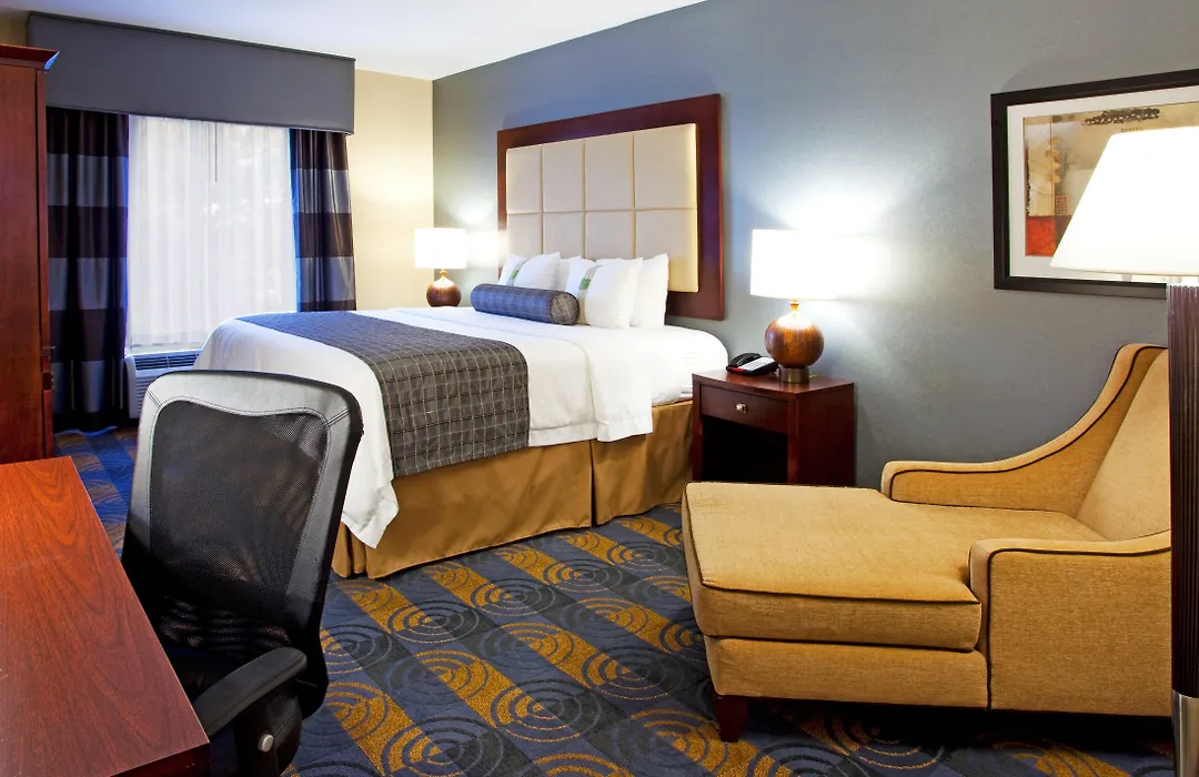 Holiday Inn & Suites Stockbridge Atlanta I-75 By Ihg-1