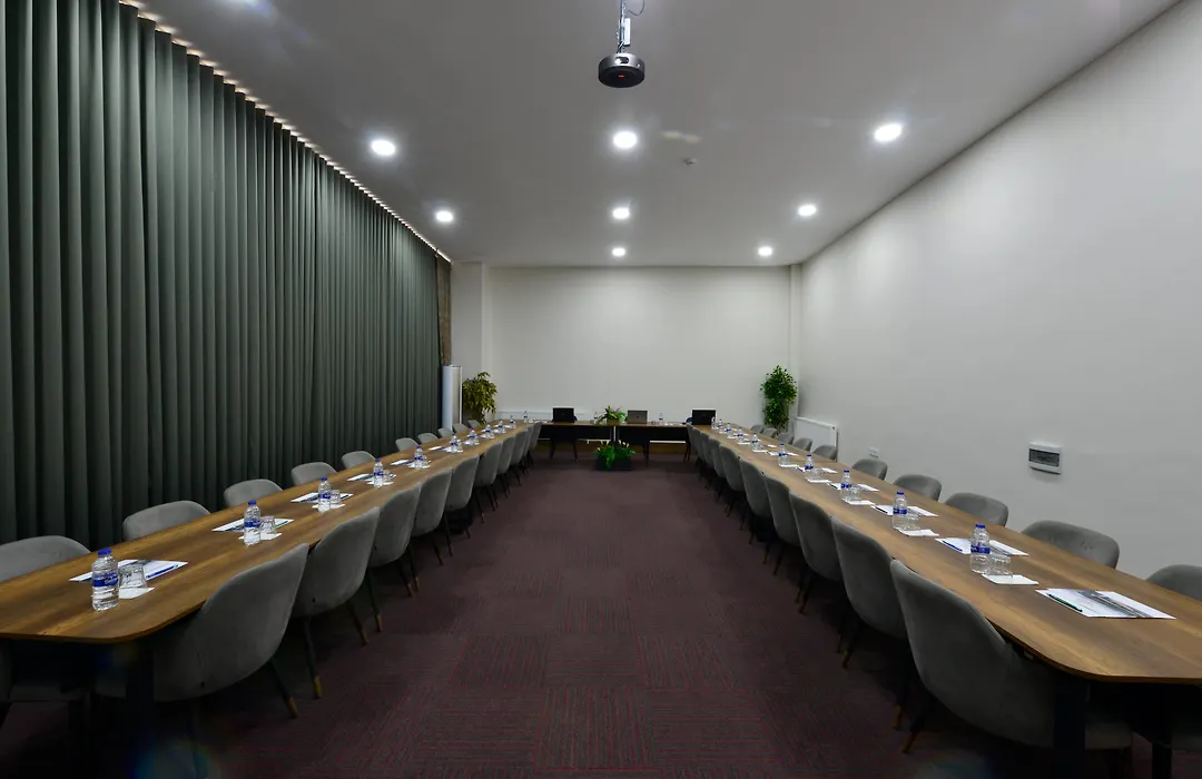 Best Western Premier Hidden Hills Hotel-1