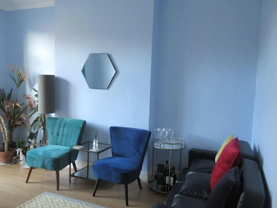 Cheerful Well Presented 3 Bedroom Period House-1