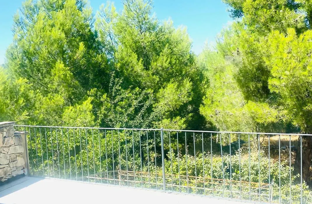 Villa Nimes-1