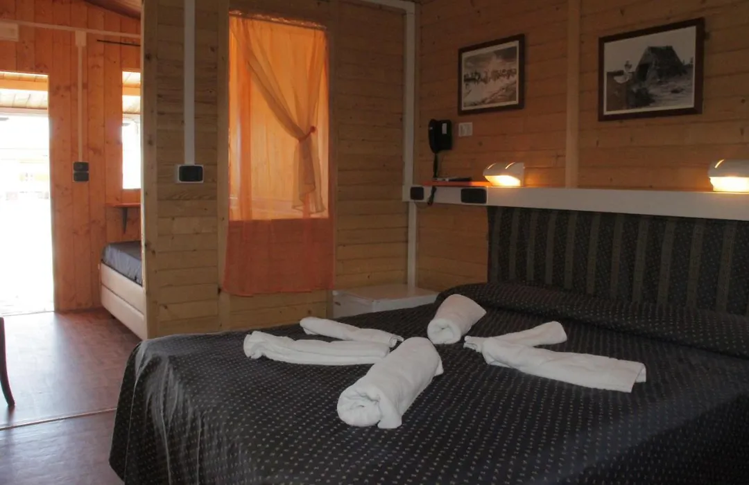 Hotel Paradiso Dei Giovani-1