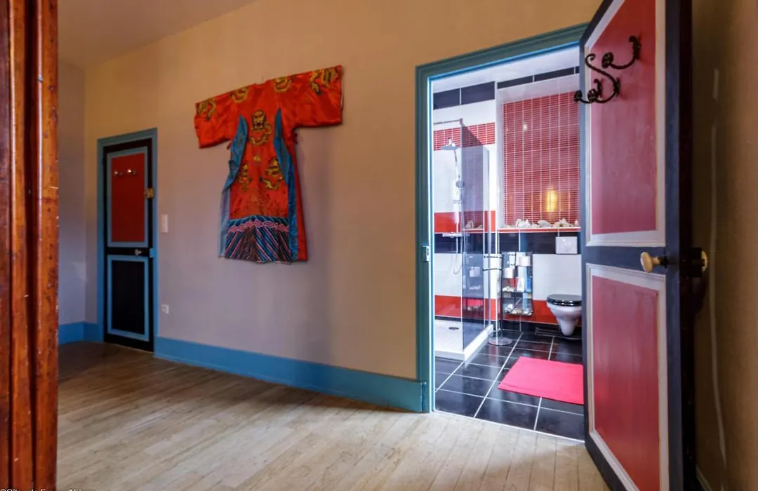 Bonjour Guesthouse-1