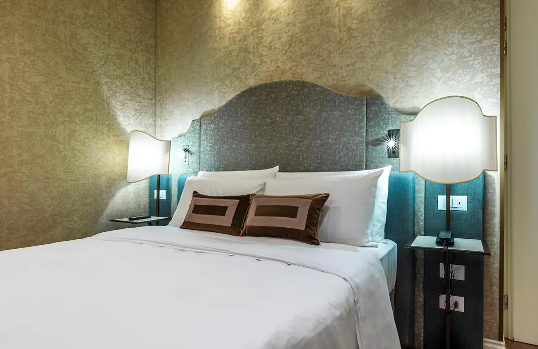 Acca Hotel-1