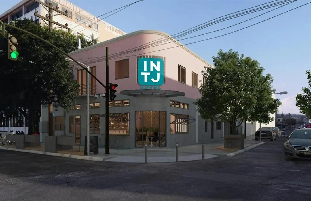 Intj Hotel-1