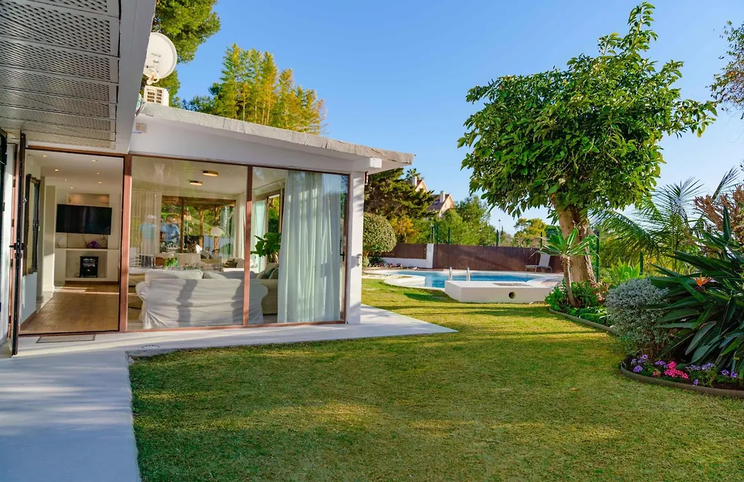 Casa Rio Real Marbella-1
