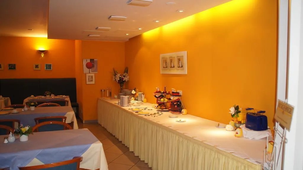Hotel am Buschkrugpark-1